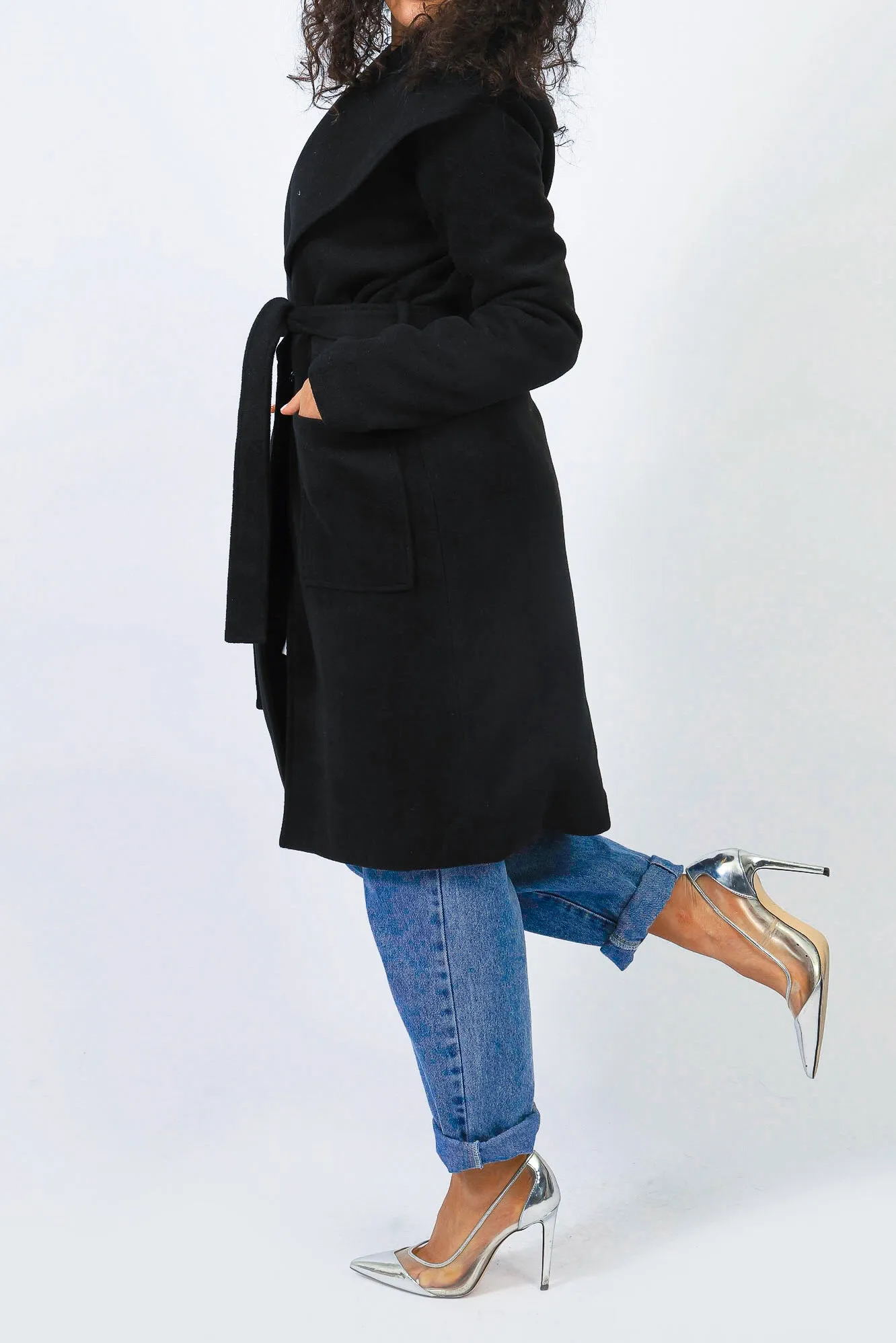 Delaura Tie Coat