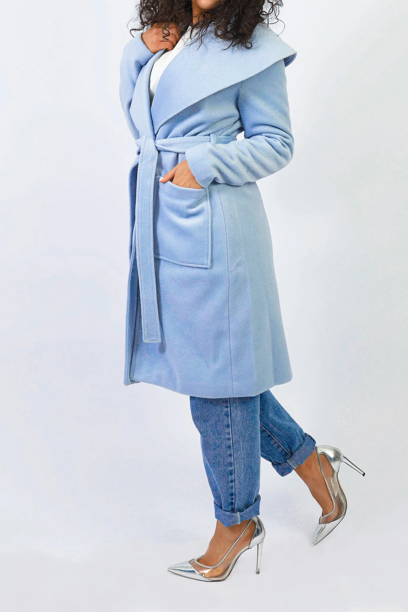 Delaura Tie Coat