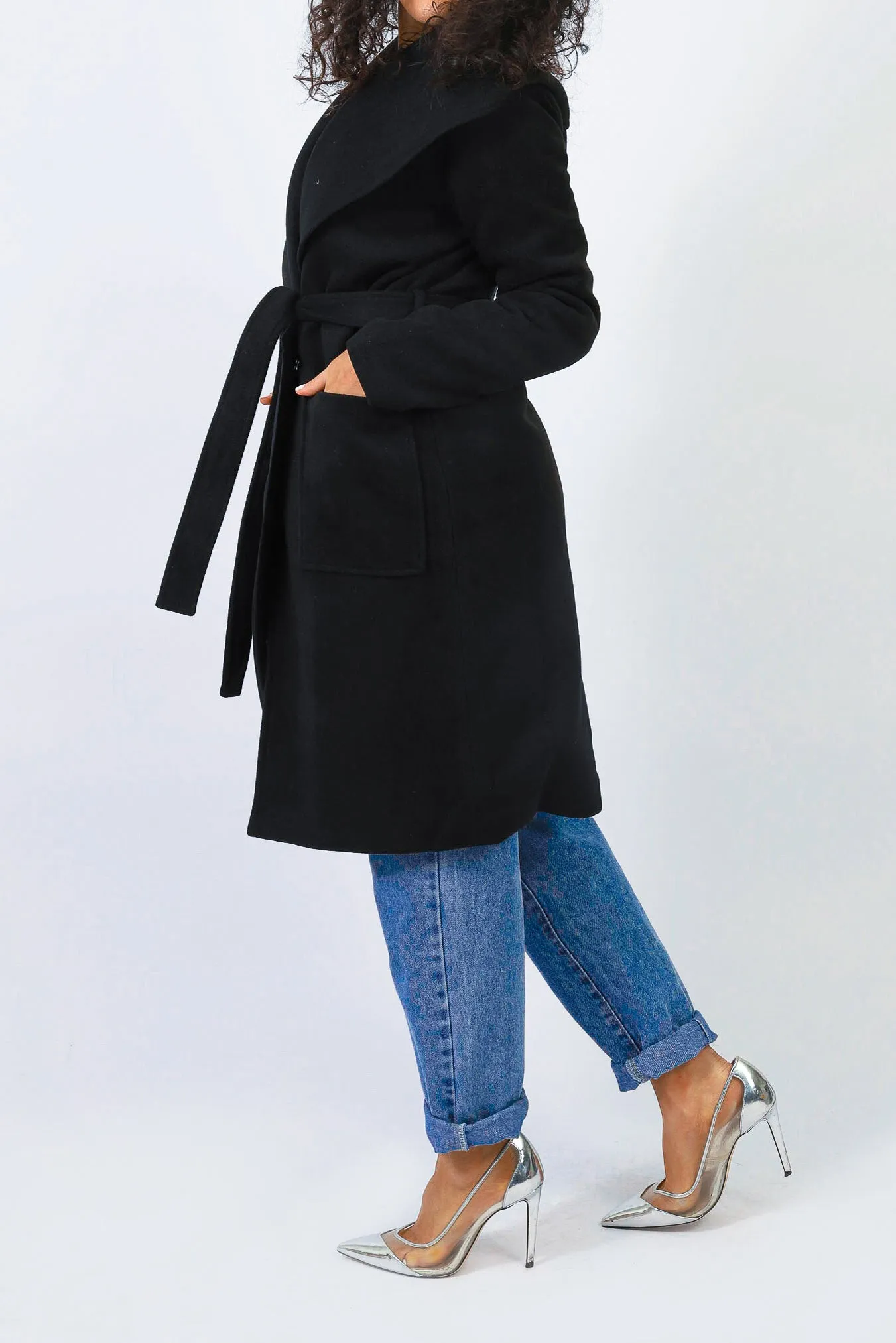 Delaura Tie Coat