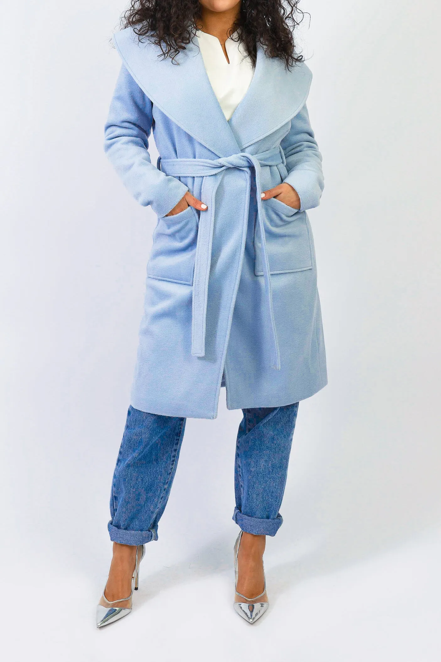 Delaura Tie Coat