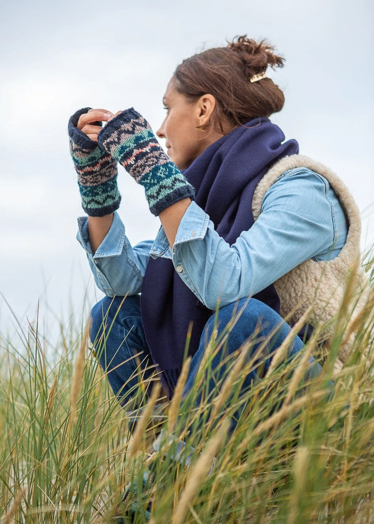 Fair Isle Wrist Warmers - Navy/Grey