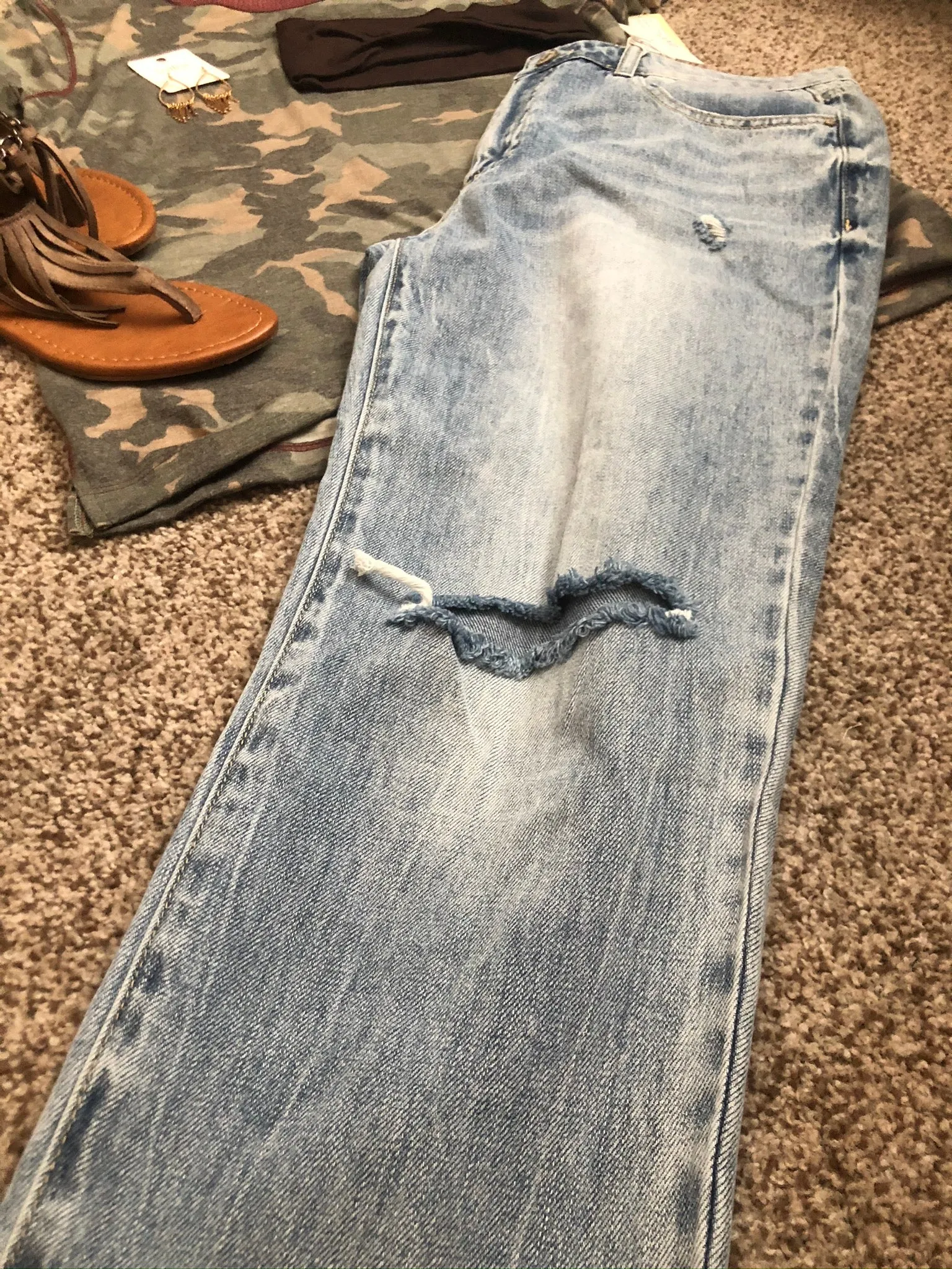 Girlfriend jeans