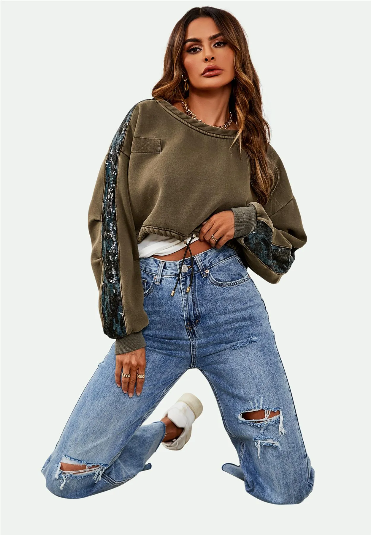 Oversized Sequin Detail Cropped Sweatshirt In Khaki